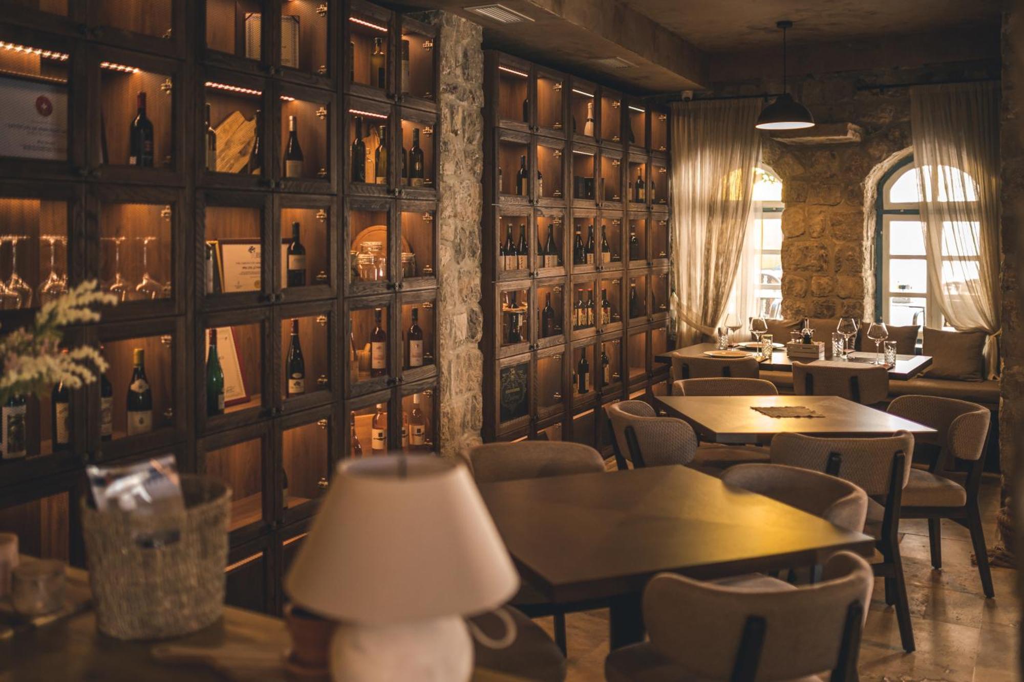 Kula Boutique Hotel Bar Bagian luar foto