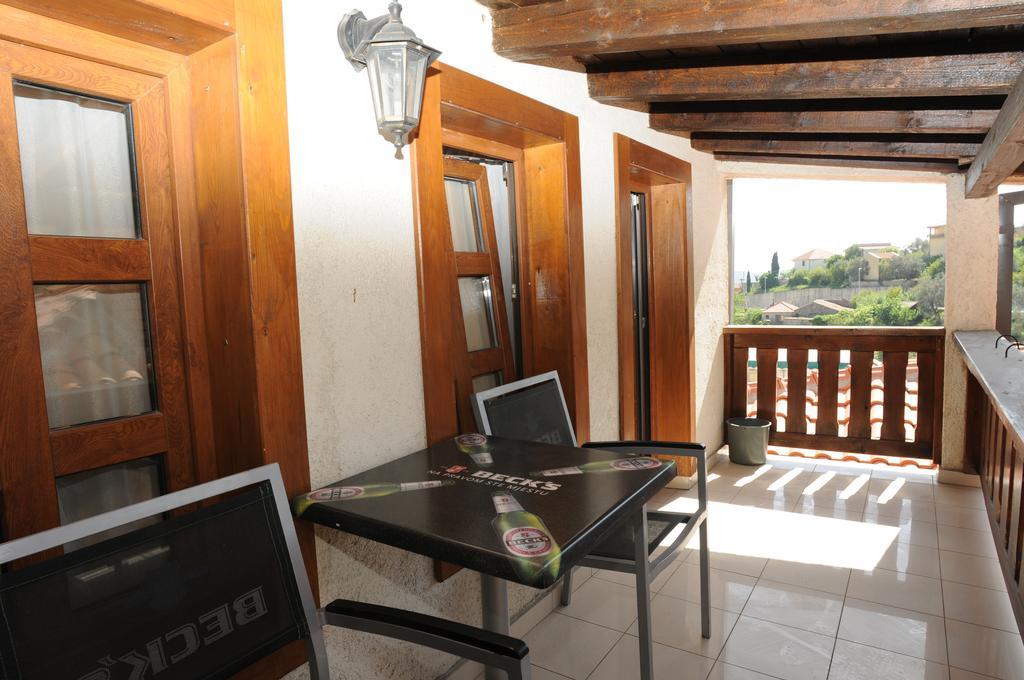 Kula Boutique Hotel Bar Bagian luar foto
